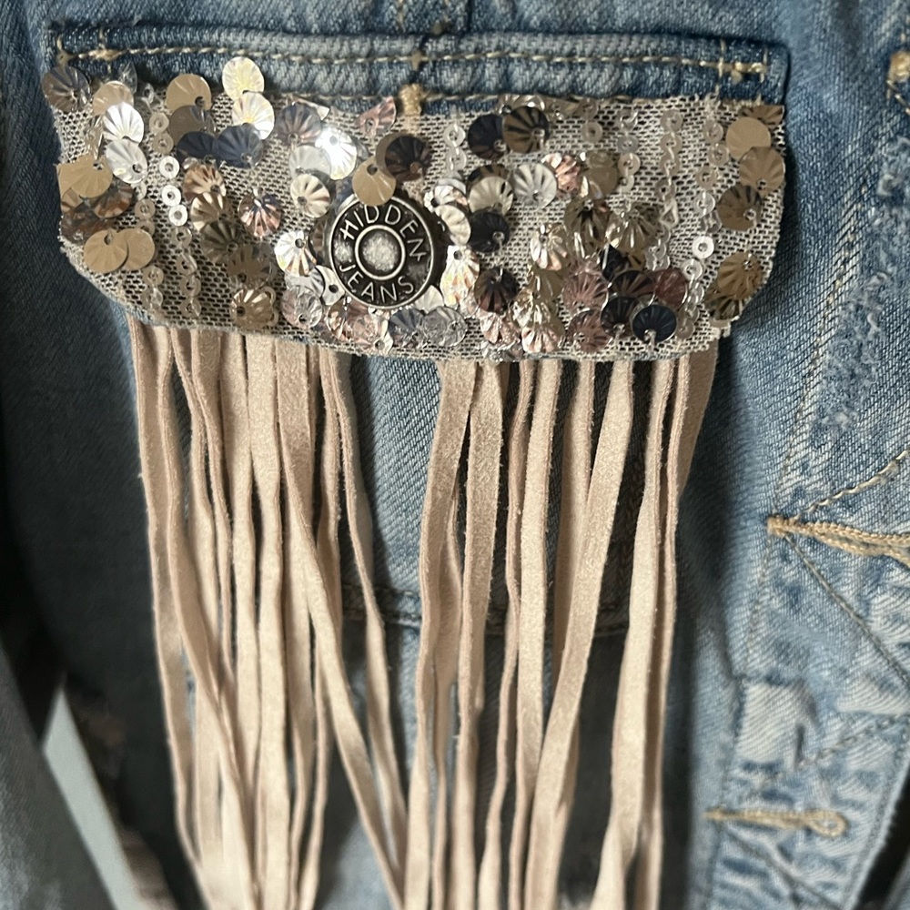 Hidden Women's Blue Jean Jacket with Fringe and sequins. - Picture 4 of 9